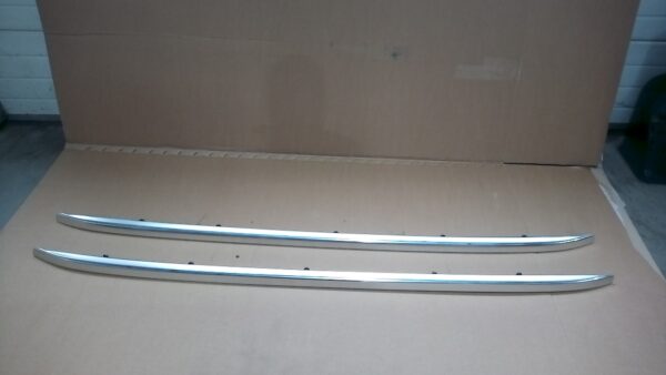 Set bari longitudinale cromate STANGA sau DREAPTA AUDI Q7 4L 2006-2015  (Cod culoare 2ZZ)