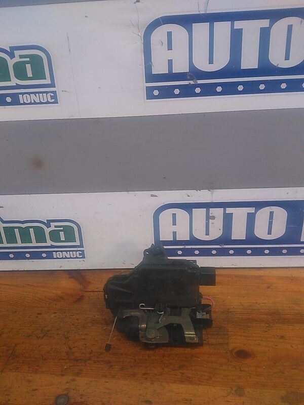 Broasca usa dreapta fata VOLKSWAGEN Lupo 1998-2005