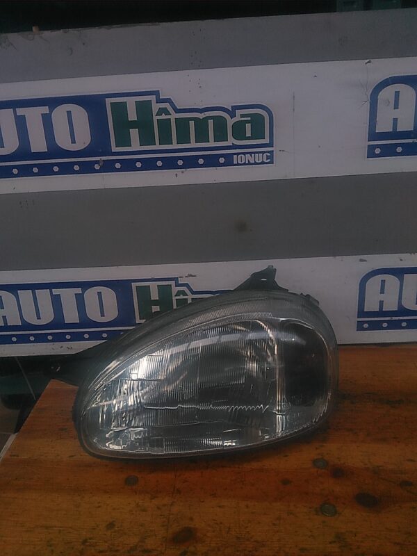 Far stanga OPEL Corsa B 1993-2000