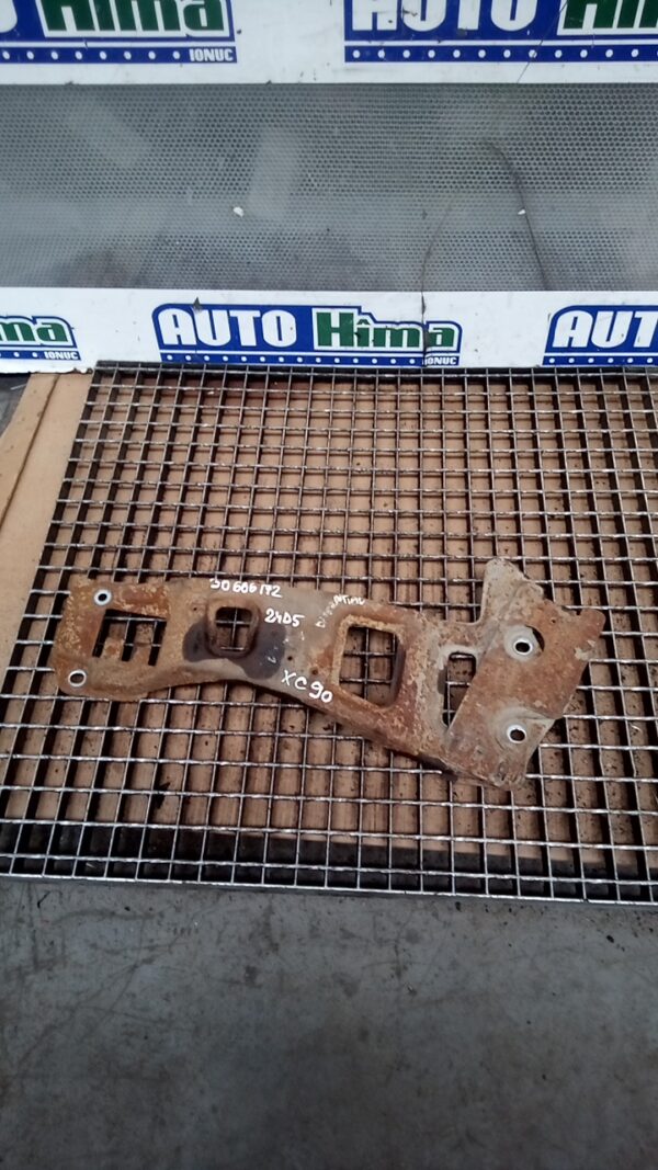 Jug-suport grup diferential spate VOLVO XC90 MK1 2002-2014 2.4D5