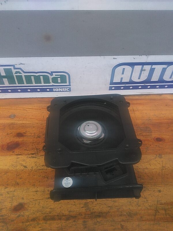 Subwoofer stanga sau dreapta BMW Seria II Active Tourer F45 2013-2021