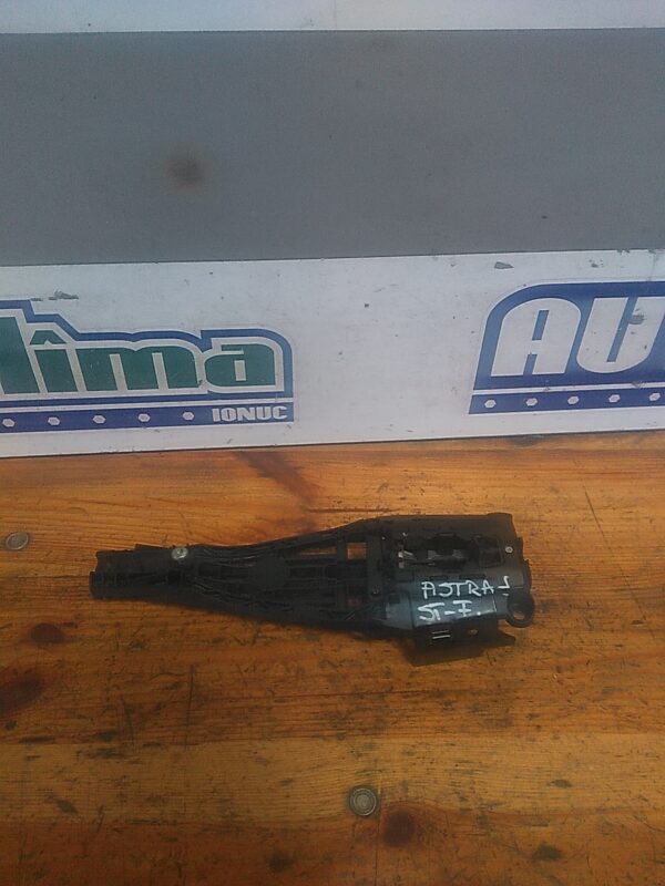 Maner usa stanga fata OPEL Astra J 2009-2015