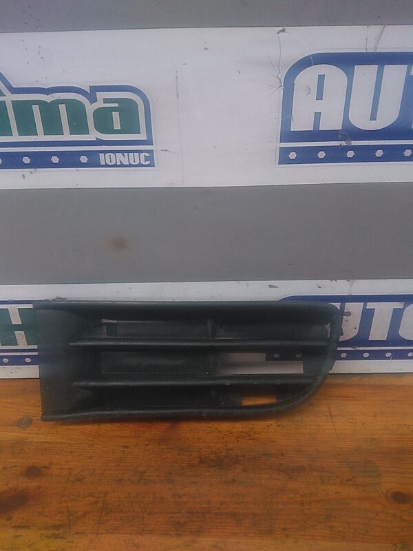 Grila bara fata stanga VOLKSWAGEN Polo 9N 2001-2009