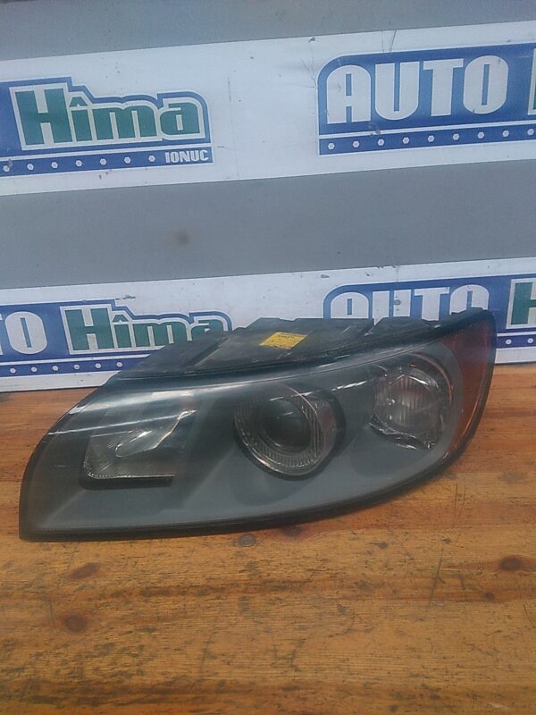 Far stanga VOLVO V50 2004-2012