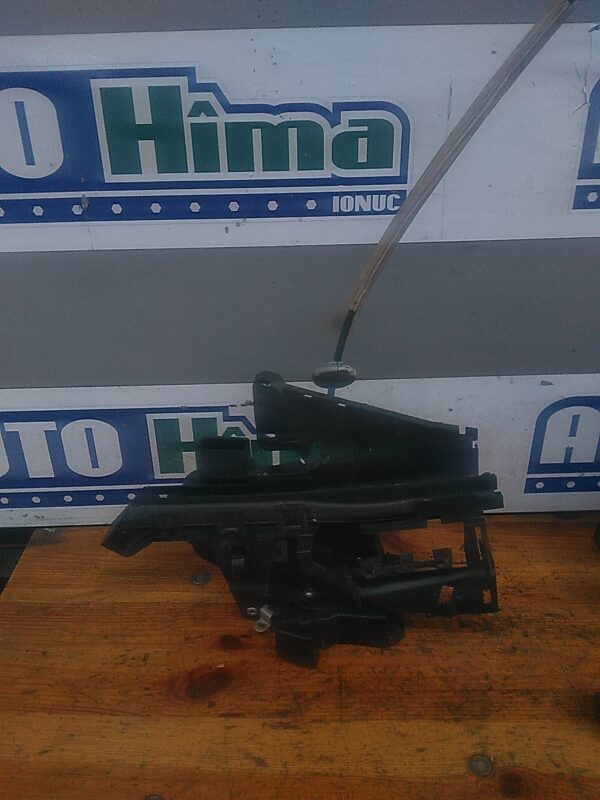 Broasca usa stanga spate FORD Kuga I (C934) 2008-2012