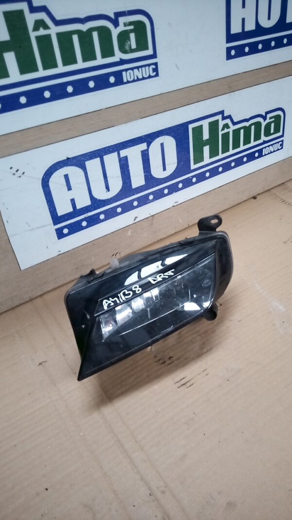 Proiector ceata dreapta HELLA AUDI A4 B8 2008-2016