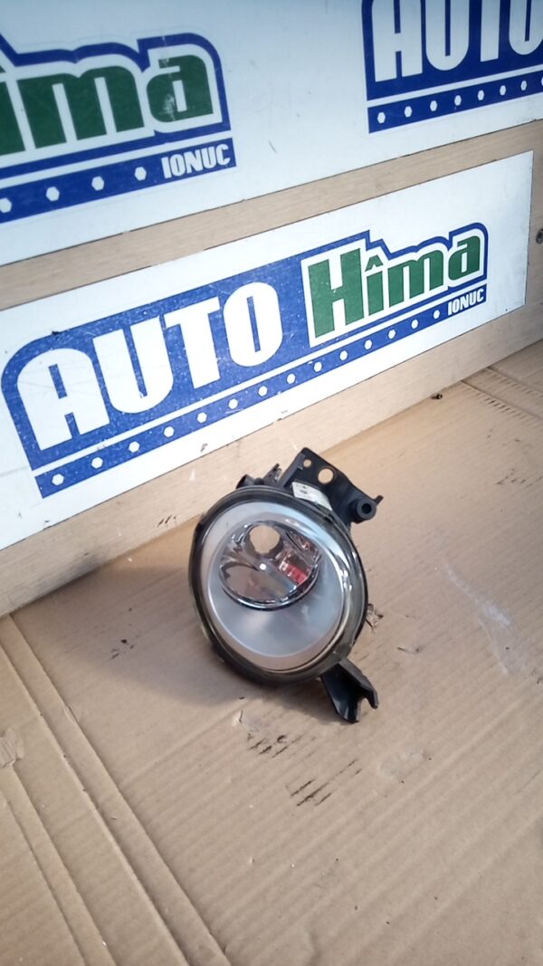 Proiector ceata stanga VOLKSWAGEN Touareg 7L 2002-2010