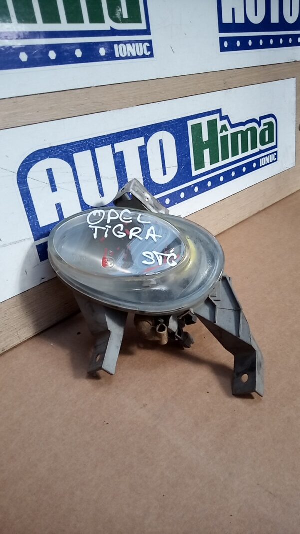 Proiector ceata stanga VALEO OPEL Tigra A 1994-2001
