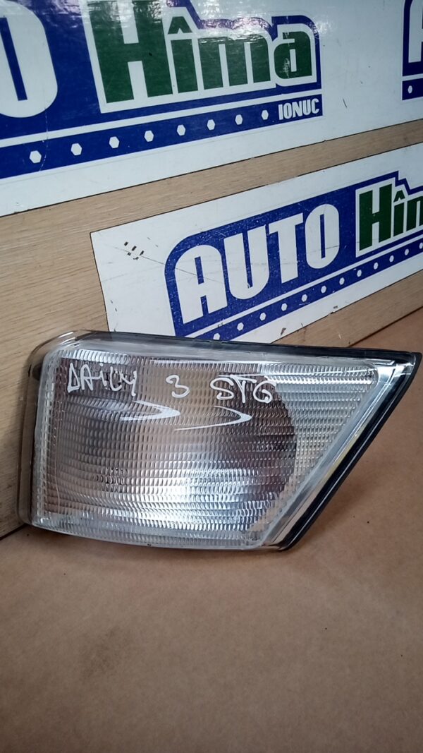 Lampa semnalizare fata stânga alba IVECO Daily MK3 1999-2006 (nouă!)