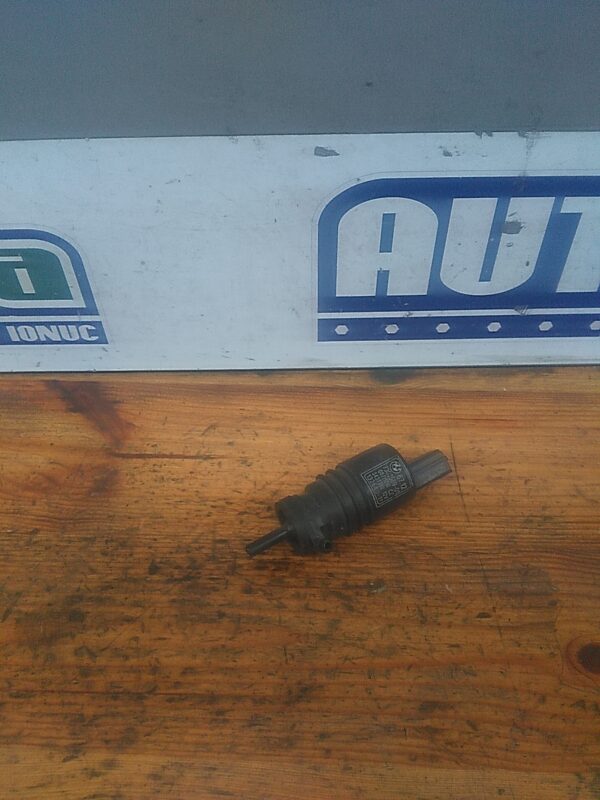 Pompa spalator parbriz BMW Seria 1 F20 F21 2011-2019
