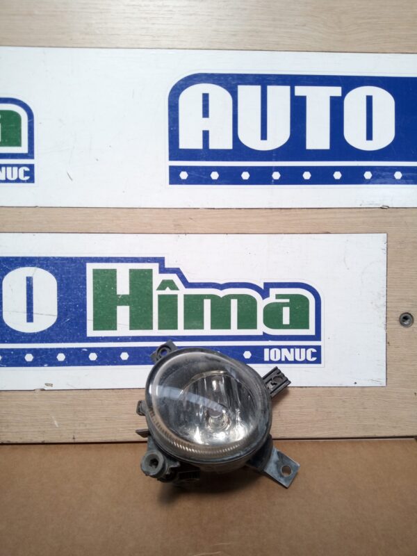 Proiector ceata stanga VALEO AUDI A4 B7 2004-2008