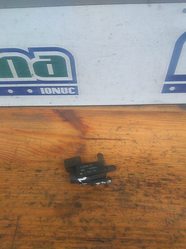 Supapa vacuum BMW Seria III E46 1997-2006 2.5 B
