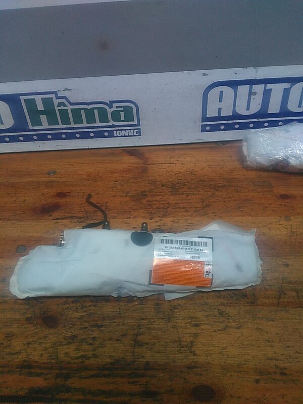 Airbag lateral dreapta fata JAGUAR XJ X351 2010-2019