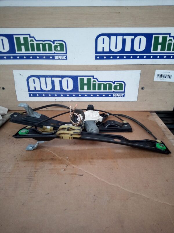 Macara geam usa fata stanga electrica cu motoraș FORD Focus III 2011-2018