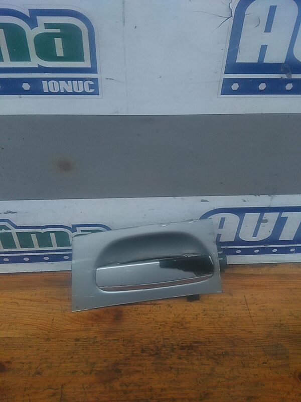 Maner exterior usa fata dreapta AUDI A6 4F (C6) 2004-2011