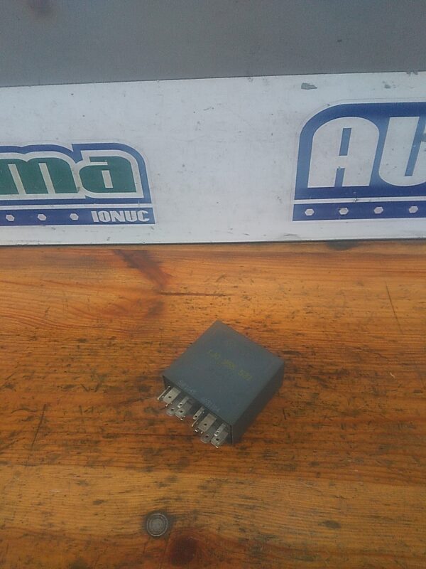 Releu stergatoare parbriz VOLKSWAGEN Golf IV 1J 1997-2005
