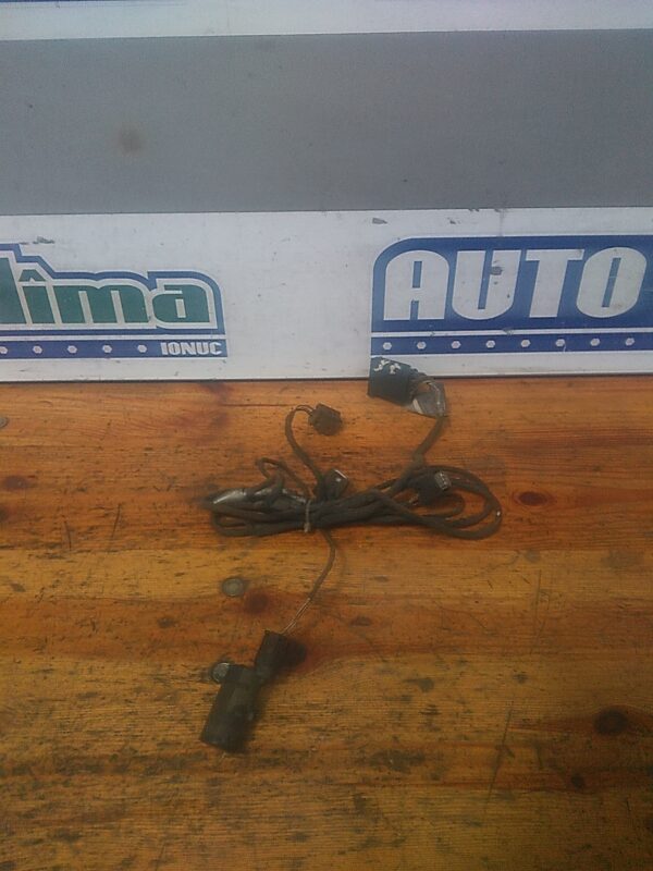 Instalatie senzori de parcare fata BMW Seria V E60 2004-2010