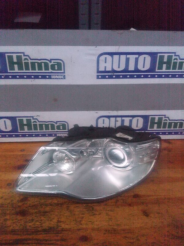 Far stanga cu xenon VOLKSWAGEN Touareg 7L 2002-2010