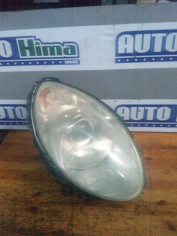 Far dreapta cu xenon MERCEDES R-CLASS W251 V251 2005-2014