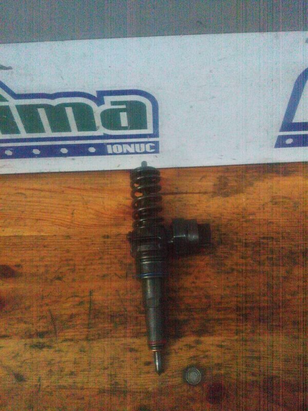 Injector VOLKSWAGEN PASSAT B5.5 2000-2005 1.9tdi 116cp