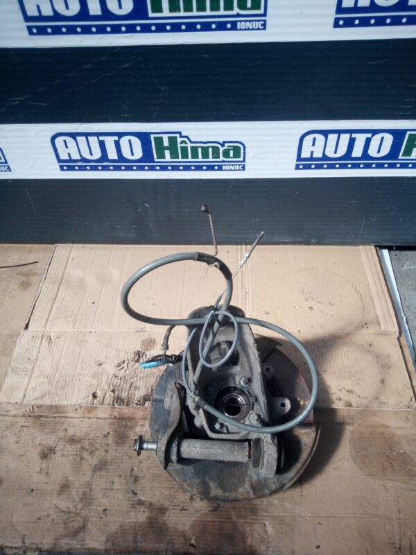 Fuzeta spate dreapta BMW X5 E53 1999-2006 3.0B