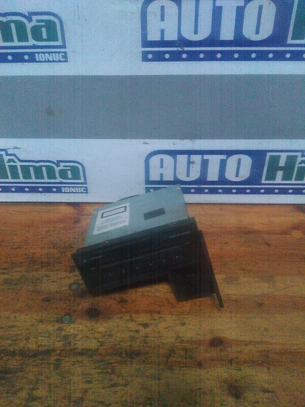 Magazie CD VOLKSWAGEN TOURAN 1T1 2005-2010