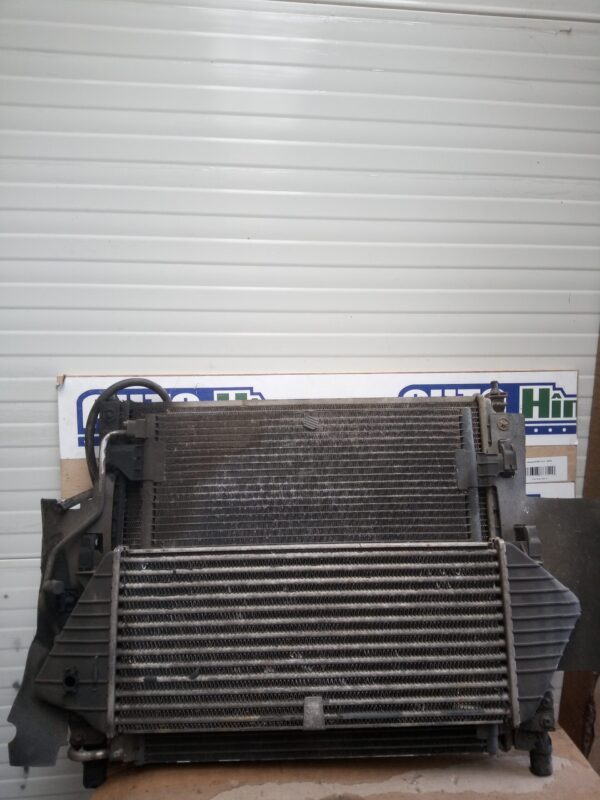 Ansamblul radiatoare apa clima intercooler MERCEDES ML W163 1998-2005 2.7CDI