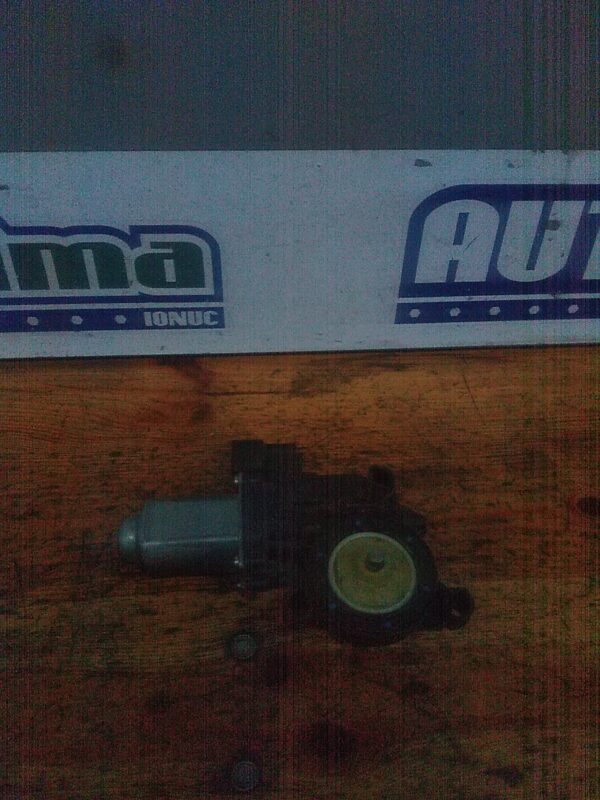 Motoras macara dreapta fata VOLKSWAGEN T5 2003-2015