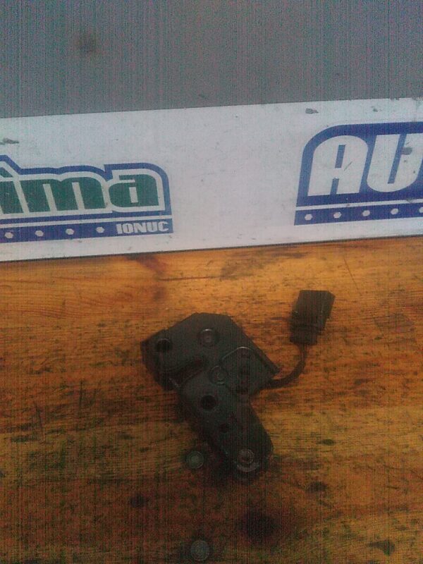 Broasca capota VOLKSWAGEN Touareg 7L 2002-2010