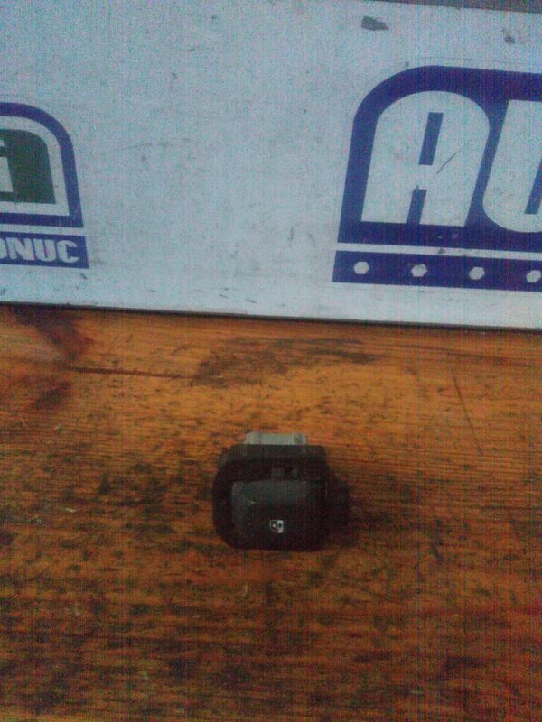 Buton geam RENAULT Laguna 2 2001-2007 COD OEM 2648801