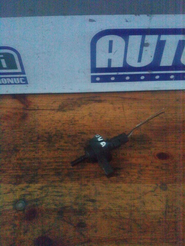 Supapa vacuum Renault Laguna 2 2001-2007 COD OEM 8200024427