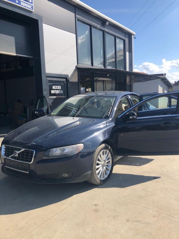 DEZMEMBRARI VOLVO S80 Sedan AN 2007 MOTOR 2.4 D cod D5244T5