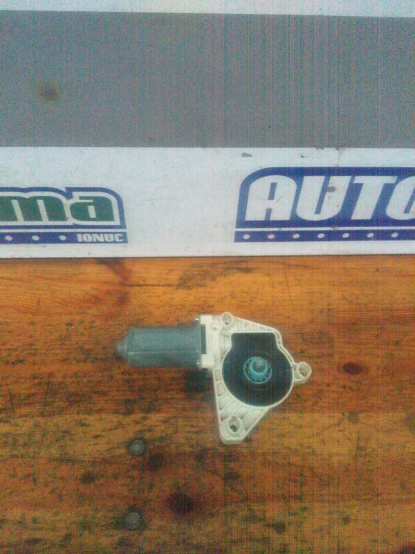 Motoras macara dreapta fata VOLKSWAGEN Golf 7 2012-2020 COD OEM 5Q4959802B