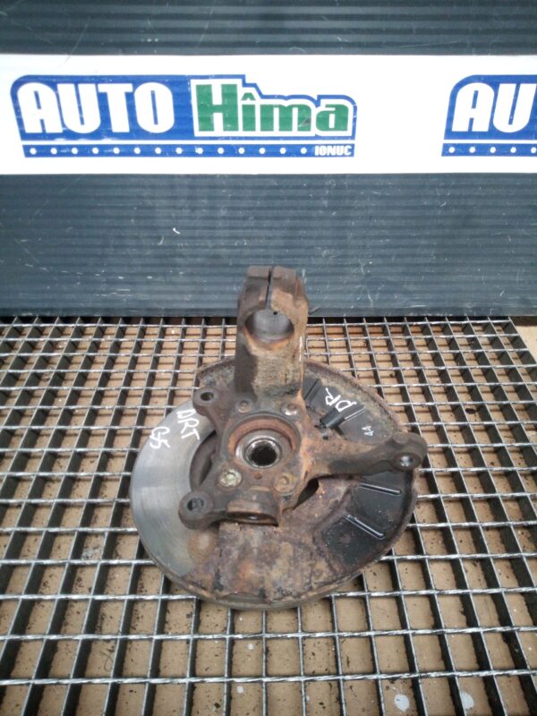 Fuzeta fata dreapta Volkswagen Golf 5 1K 2003-2010 2.0FSI