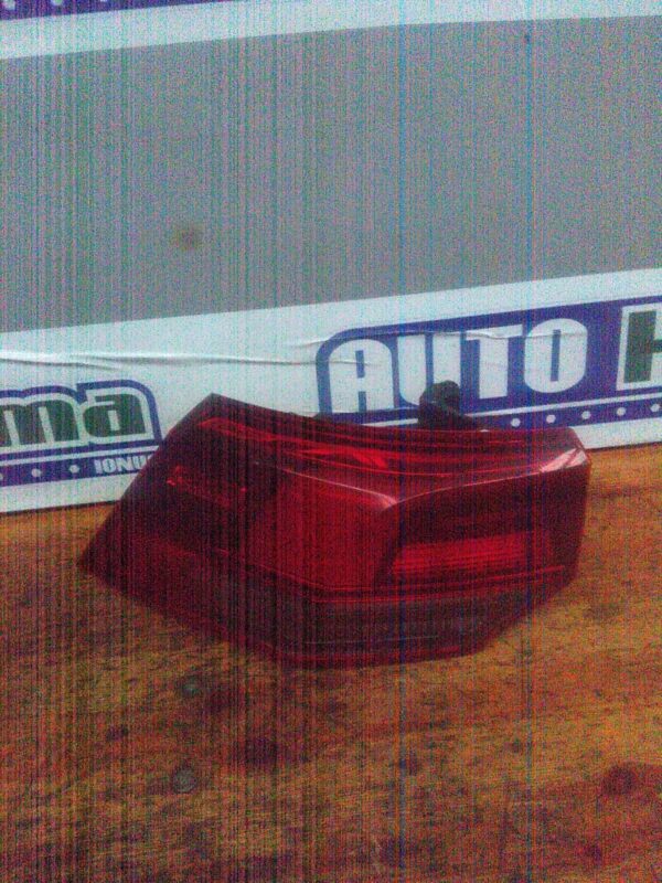 Stop stanga haion cu LED Volkswagen Golf 8 2019-2022 5H0945095B