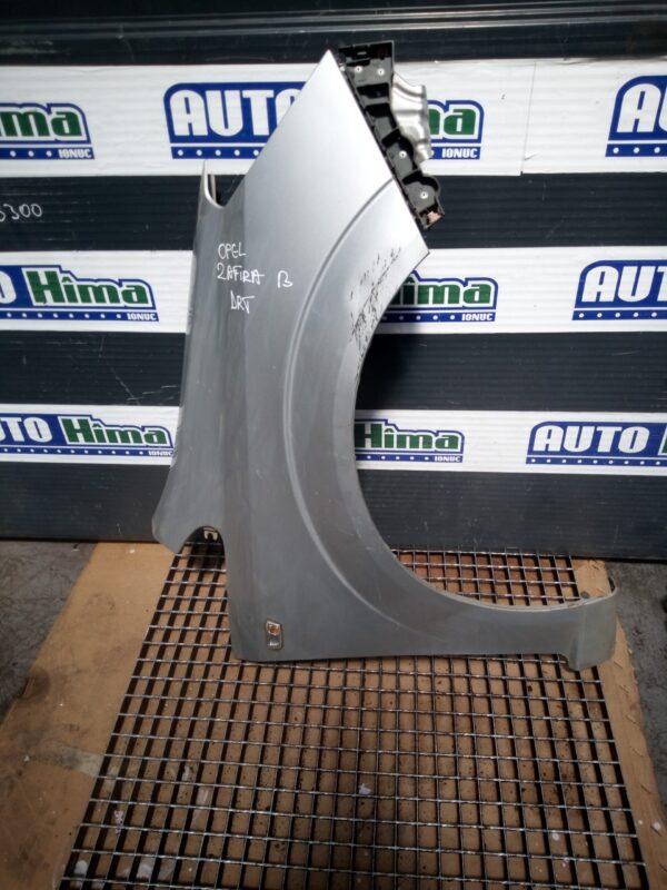 Aripa fata dreapta argintie Opel Zafira B 2005-2014