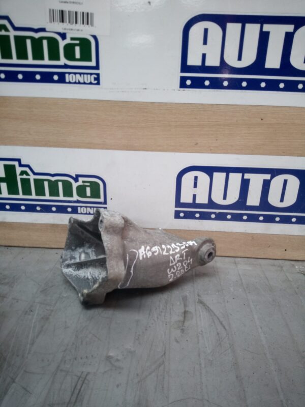 Suport motor dreapta Mercedes-Benz C-Class W204 2007-2015 A6512233504 2.2CDI