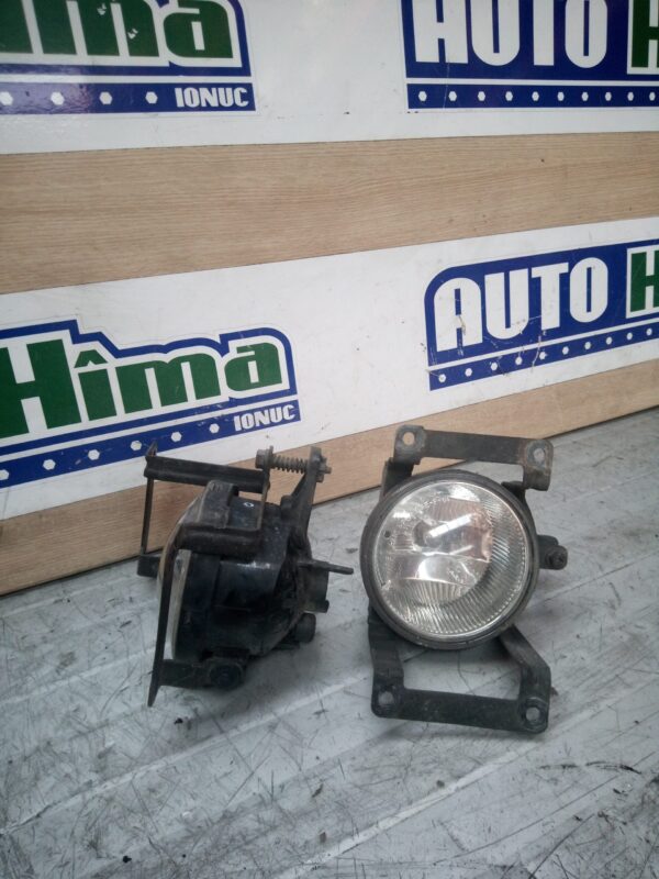 Proiector ceata dreapta Hyundai Tucson MK1 (JM) 2004-2009