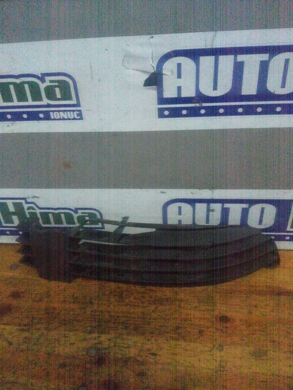 Grila bara fata dreapta Volkswagen PASSAT B5.5 2000-2005 COD OEM  053-21-454