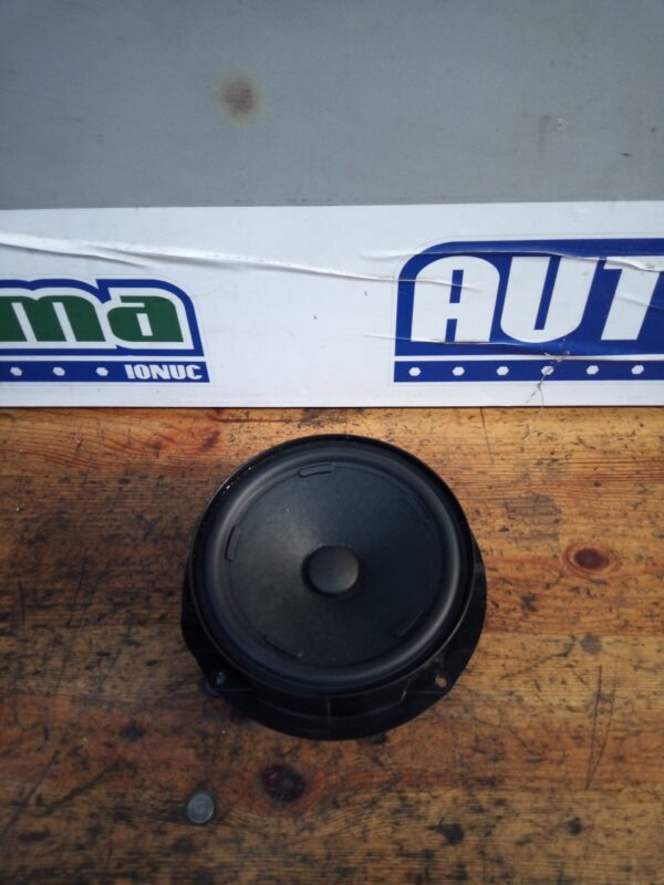 Boxa usa  5G0035453J Volkswagen Golf 7  2012-2020