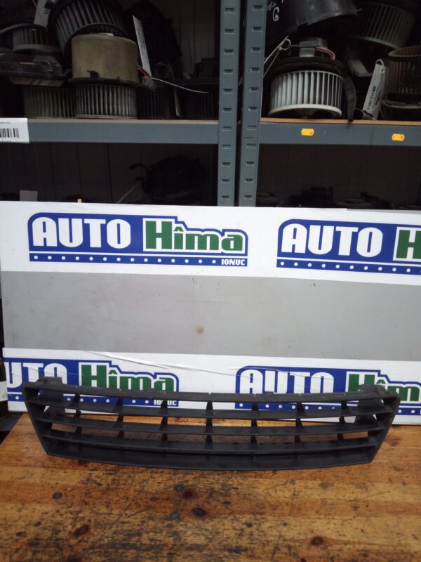 Grila bara fata inferioara  5M0853677 Volkswagen Golf 5 Plus  2004-2014