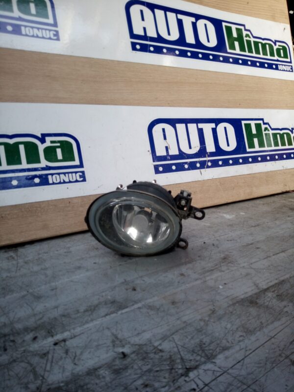 Proiector ceata stanga XBJ100270 Rover 45 1990-2005