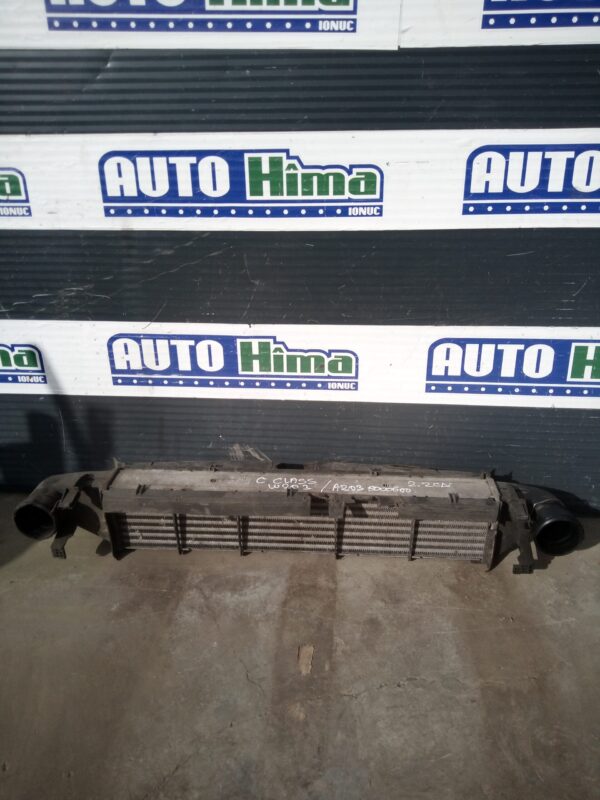 Radiator intercooler A2035000600 / 2.2CDI Mercedes-Benz C-Class W203  2000-2007 2.2CDI