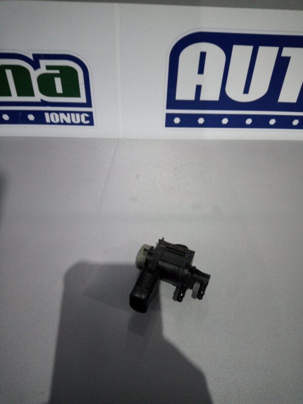 Supapa vacuum  1K0906283A  2.0 TDI  Volkswagen Jetta 3  2004-2010