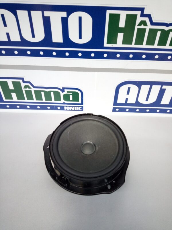 Boxa usa fata A2048201902 Mercedes-Benz C-Class W204 2007-2015