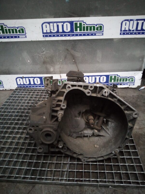 Cutie de viteze manuala (5+1)46433289 / 1.9JTD Alfa Romeo GT  2003-2010 1.9JTD