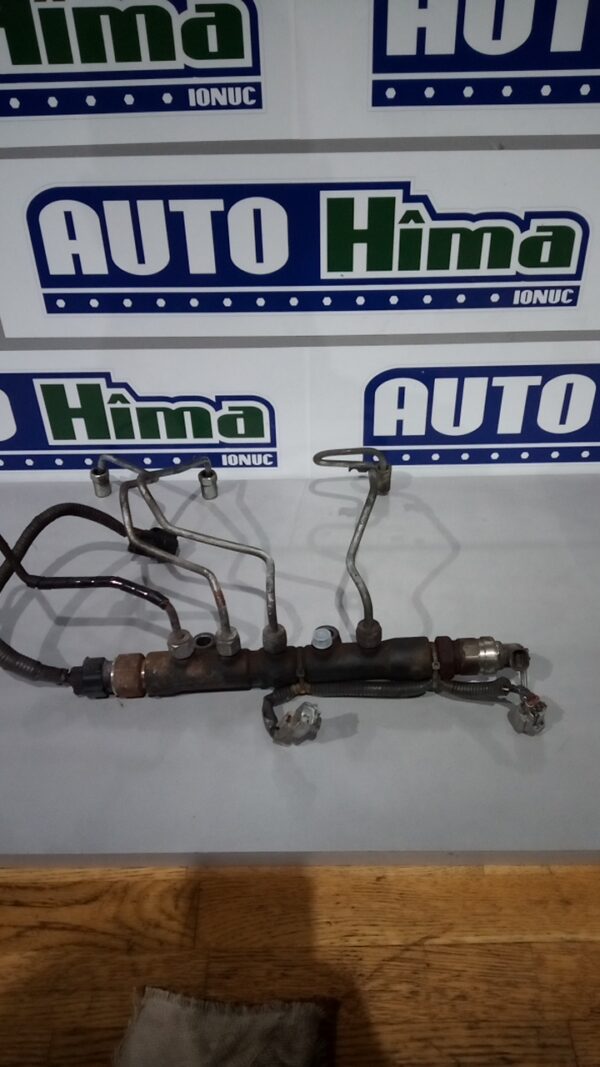 Rampa injectoare fara cod 2.0 D Toyota Avensis (T25)  2003-2009 2.0 D