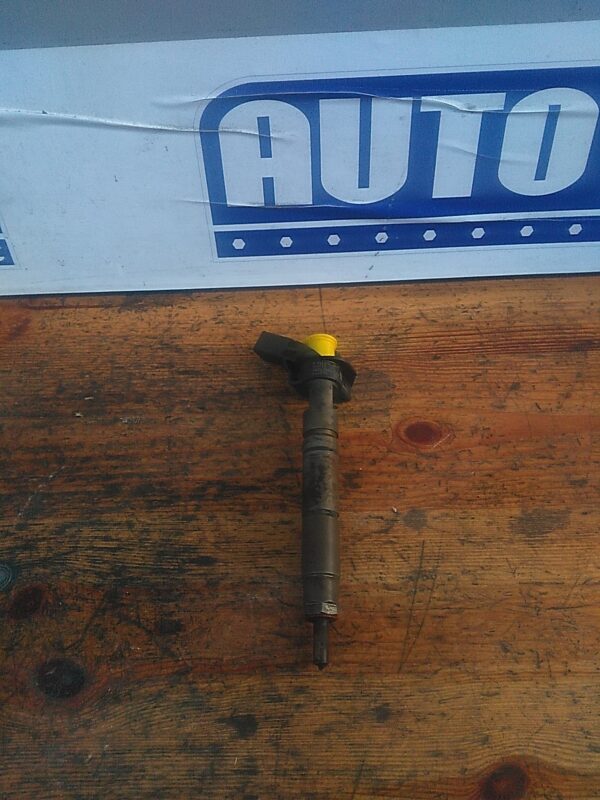 Injector  A6420700587 / 0445115027  3.0 CDI Mercedes-Benz ML W164  2005-2012