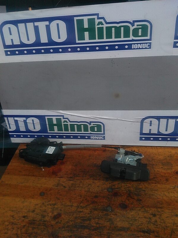 Broasca haion cu motoras  CPLA 442A66AE  CPLA 404C10AD Jaguar