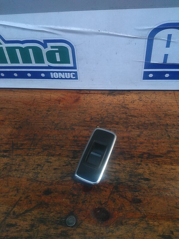 Buton geam spate GX73-14717-AC Jaguar